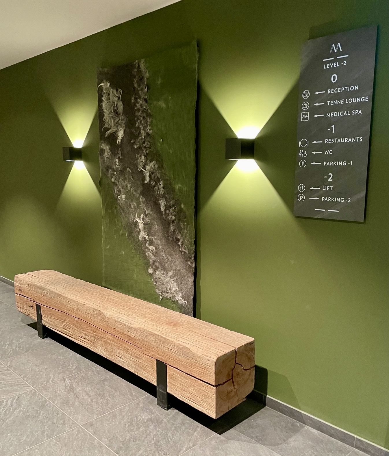 kissen und wandkleidung